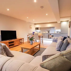 Sir Nigel Gresley Engine Shed Holiday home